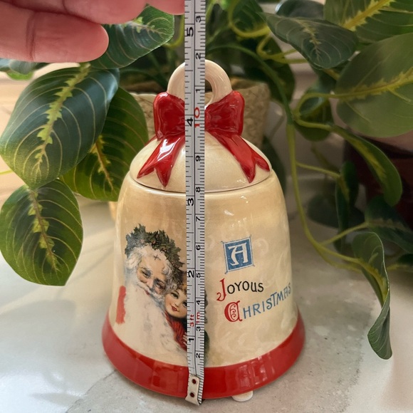 🎄YANKEE CANDLE VOTIVE CANDLE HOLDERS “CHRISTMAS PAST” - Picture 11 of 15